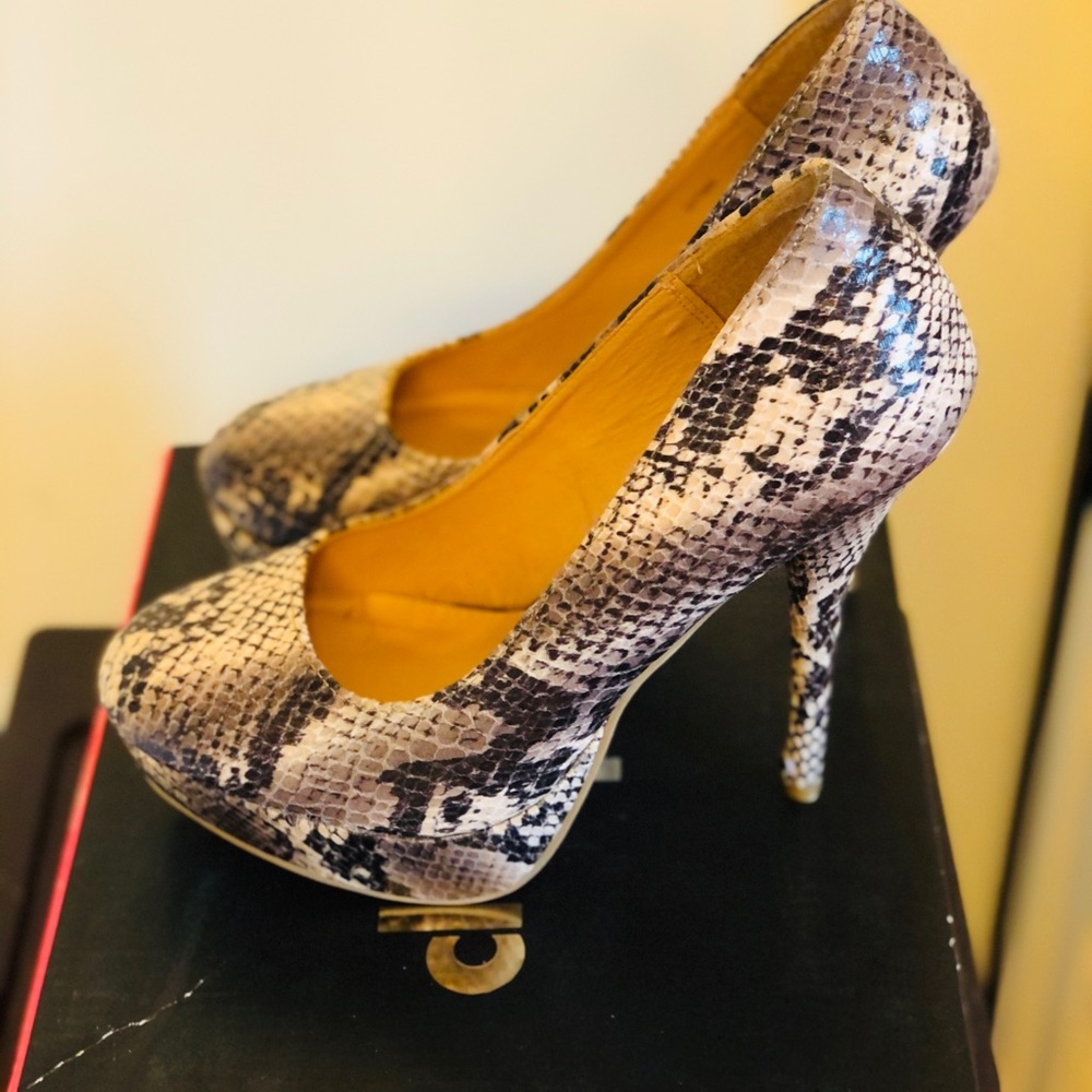 Shoes